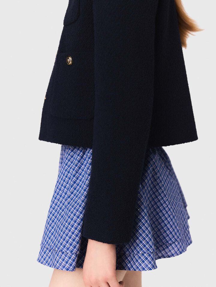Chaqueta corta tweed, cuello desmont.