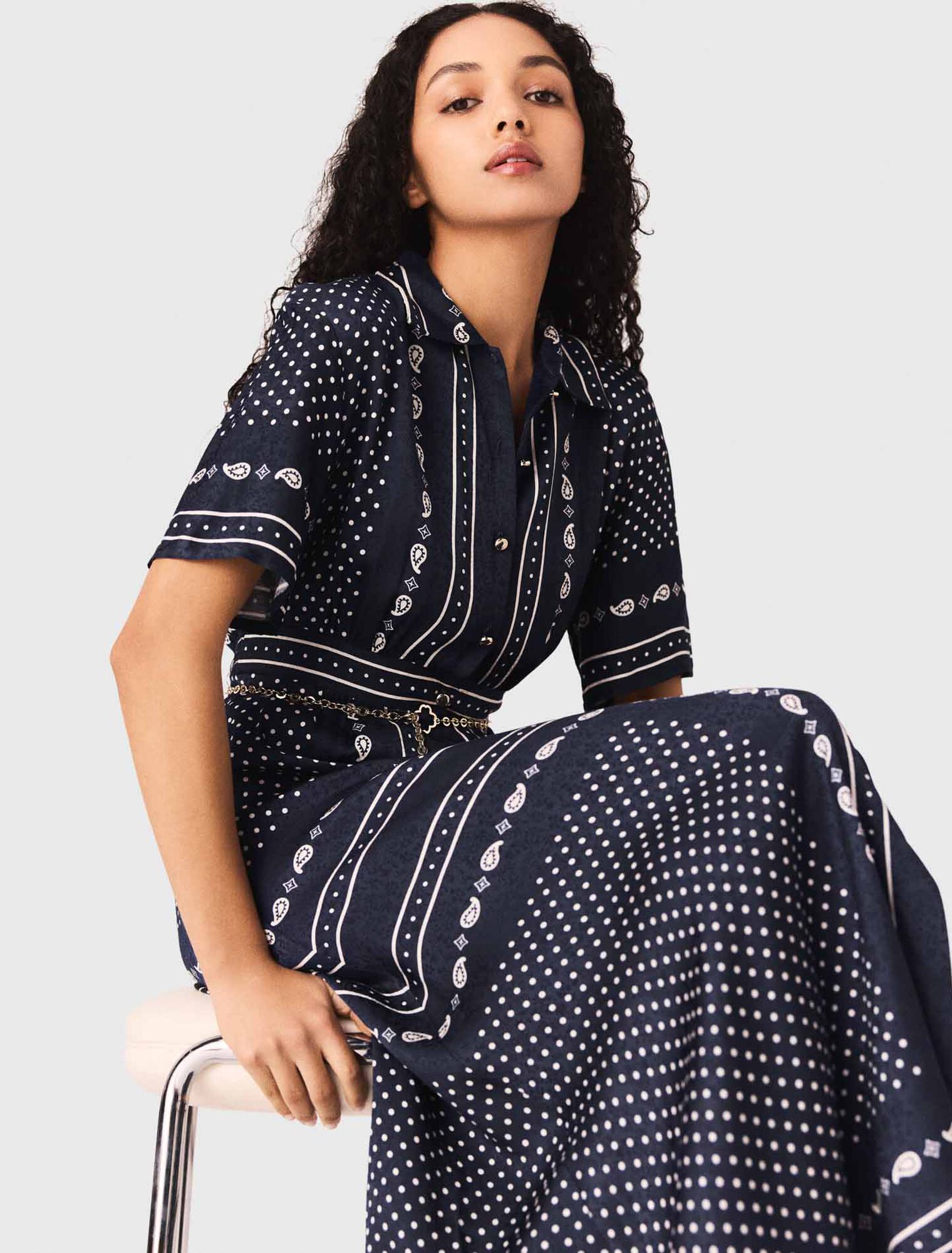 Vestido largo fluido con estampado