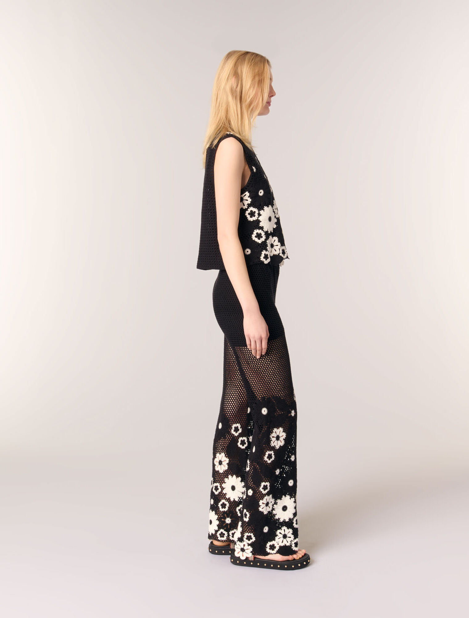 Pantalón de ganchillo floral