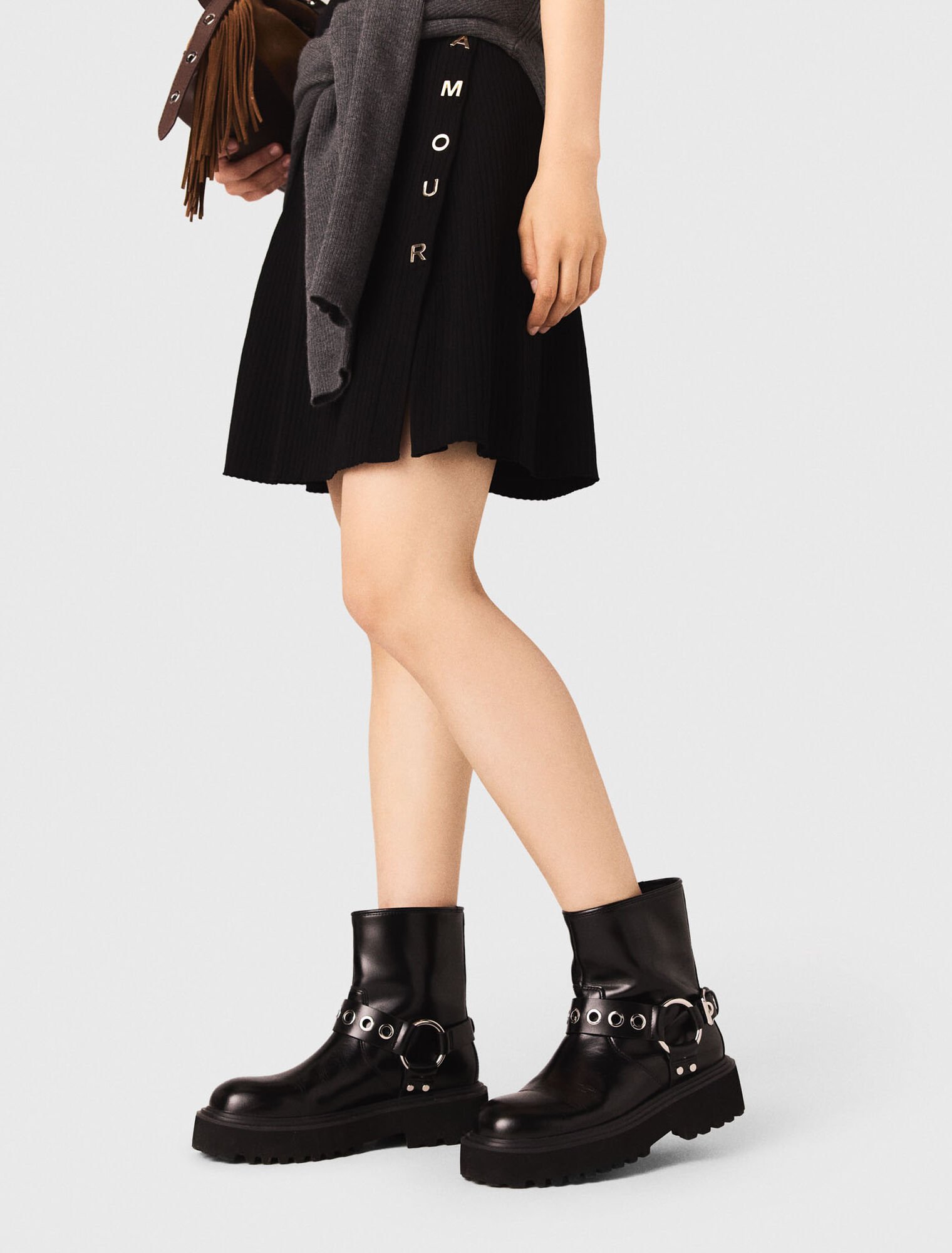 Botín biker de cuero