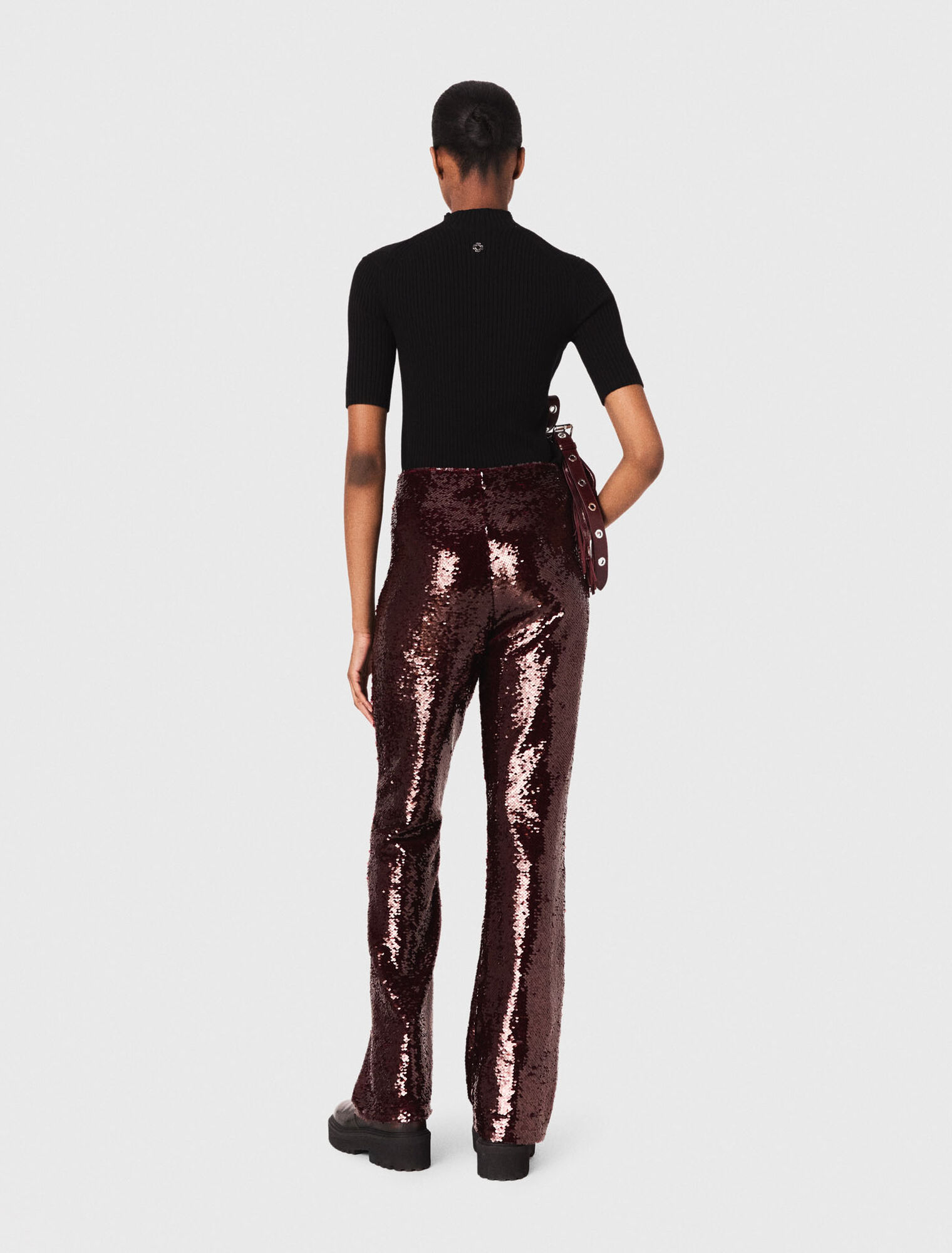 Pantalón bordado de lentejuelas