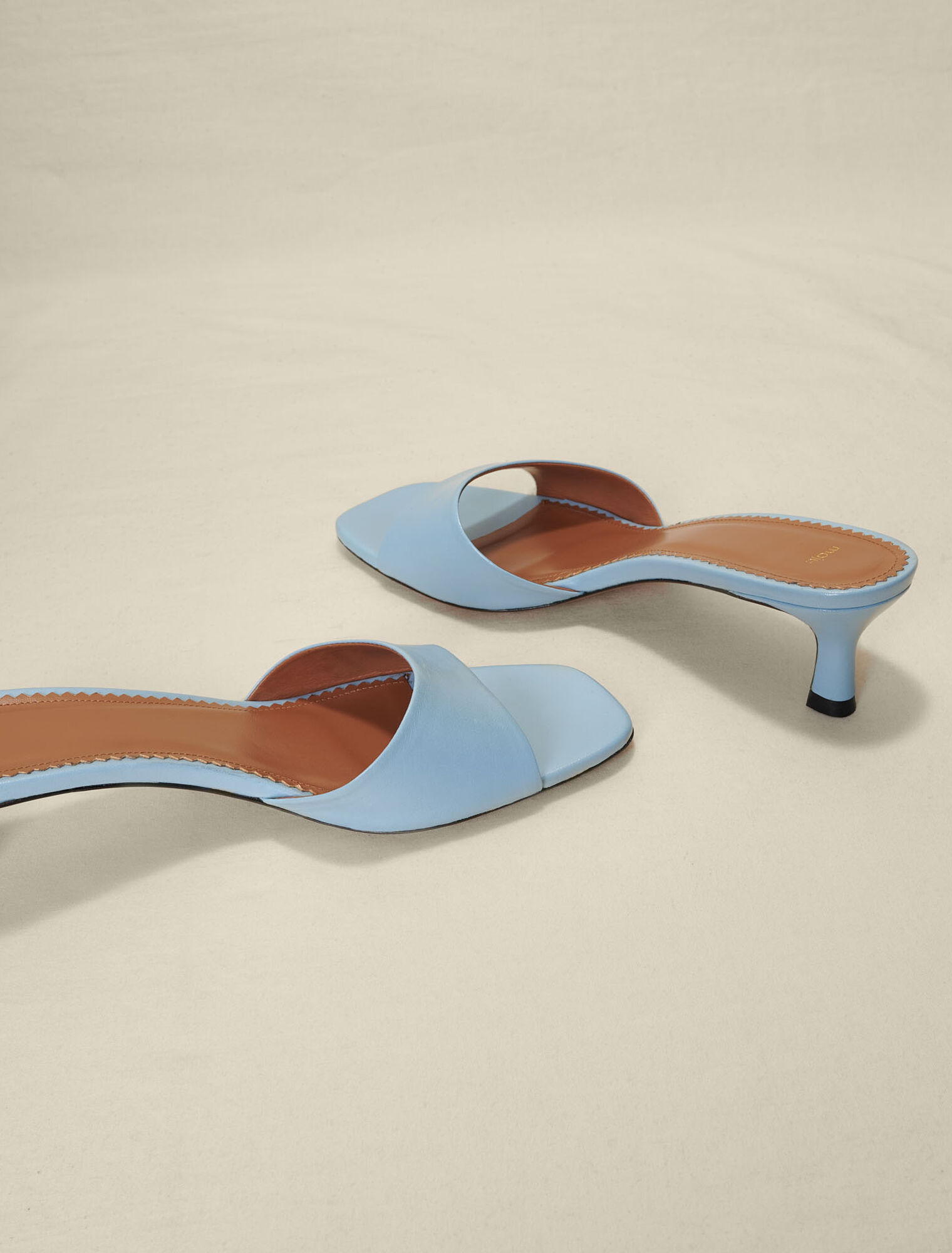 Mules de piel