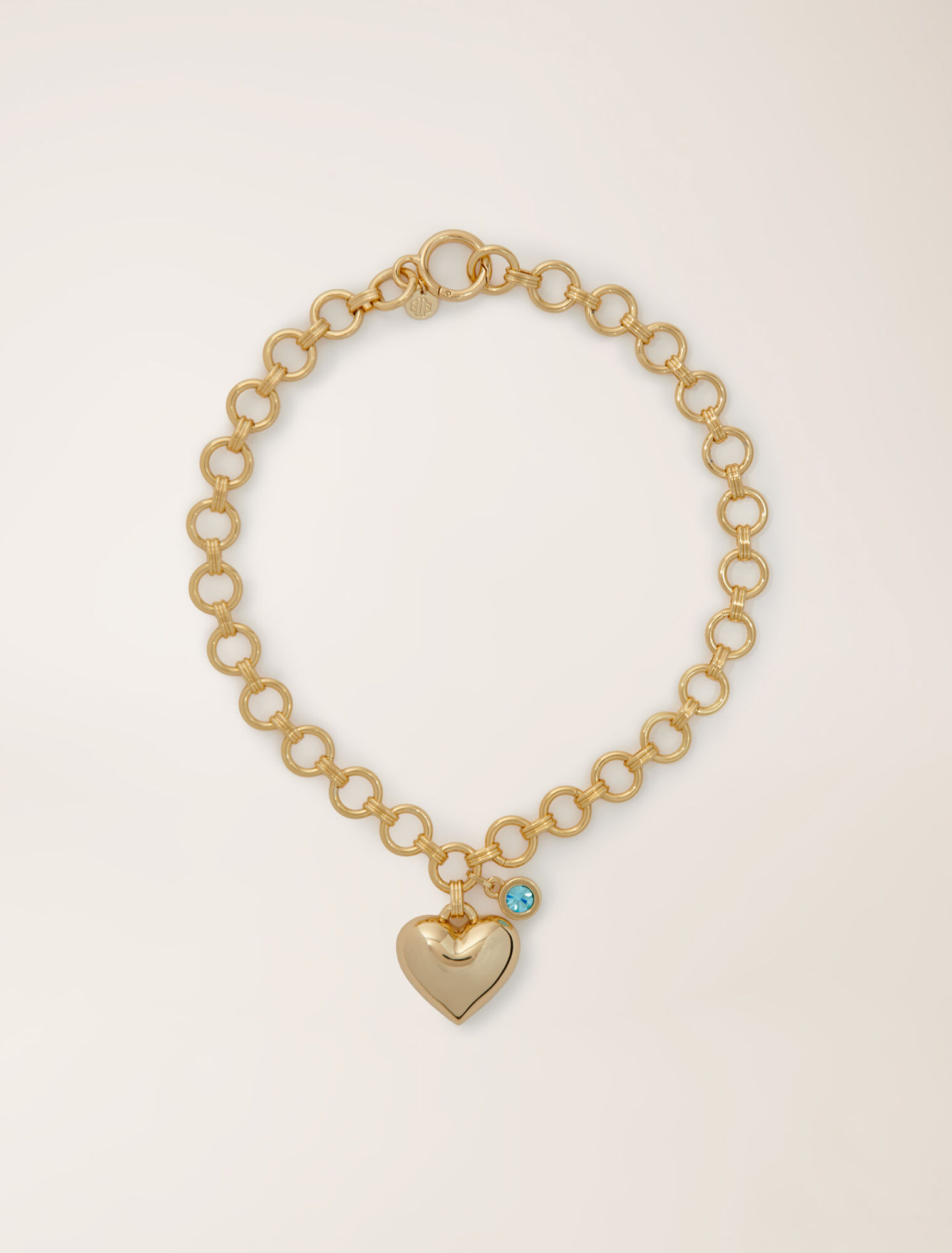 Collar corazón dorado