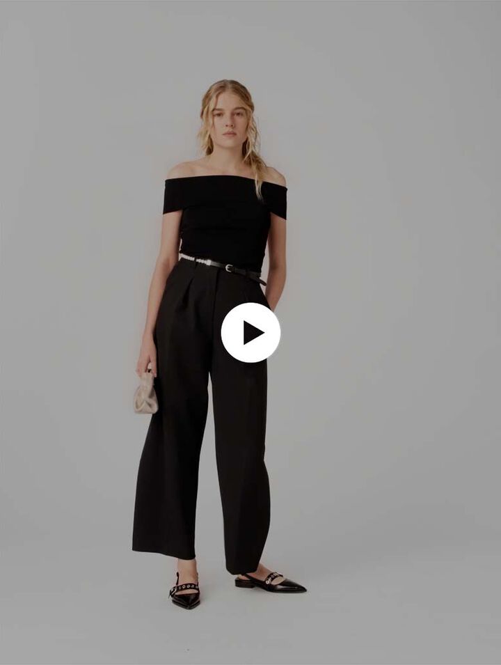 Top de punto de canal&eacute; cuello Bardot