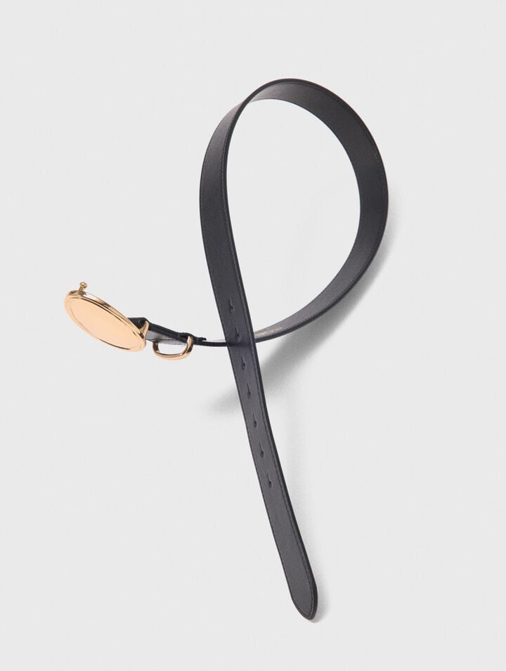 Cintur&oacute;n de piel con hebilla oval