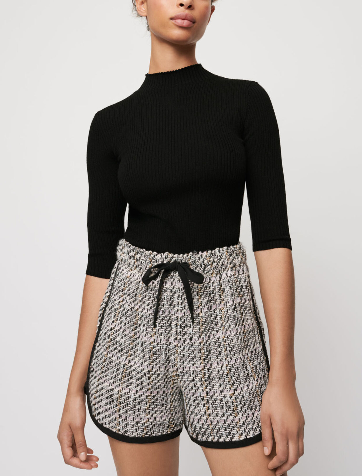 Pantalones cortos de tweed en contraste