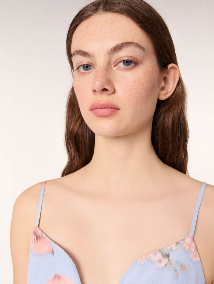 Vestido corto de tafetán estampado