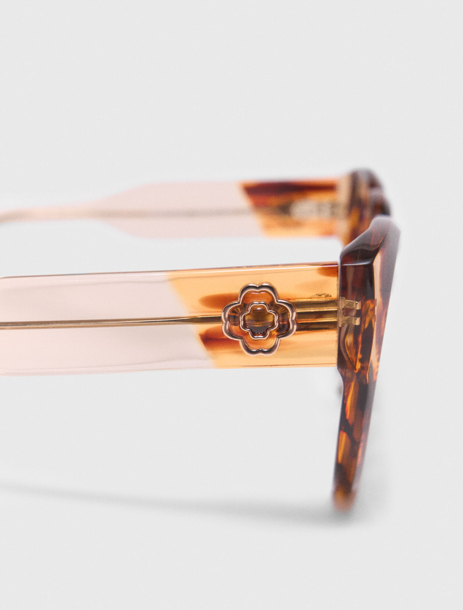 Gafas de sol coraz&oacute;n