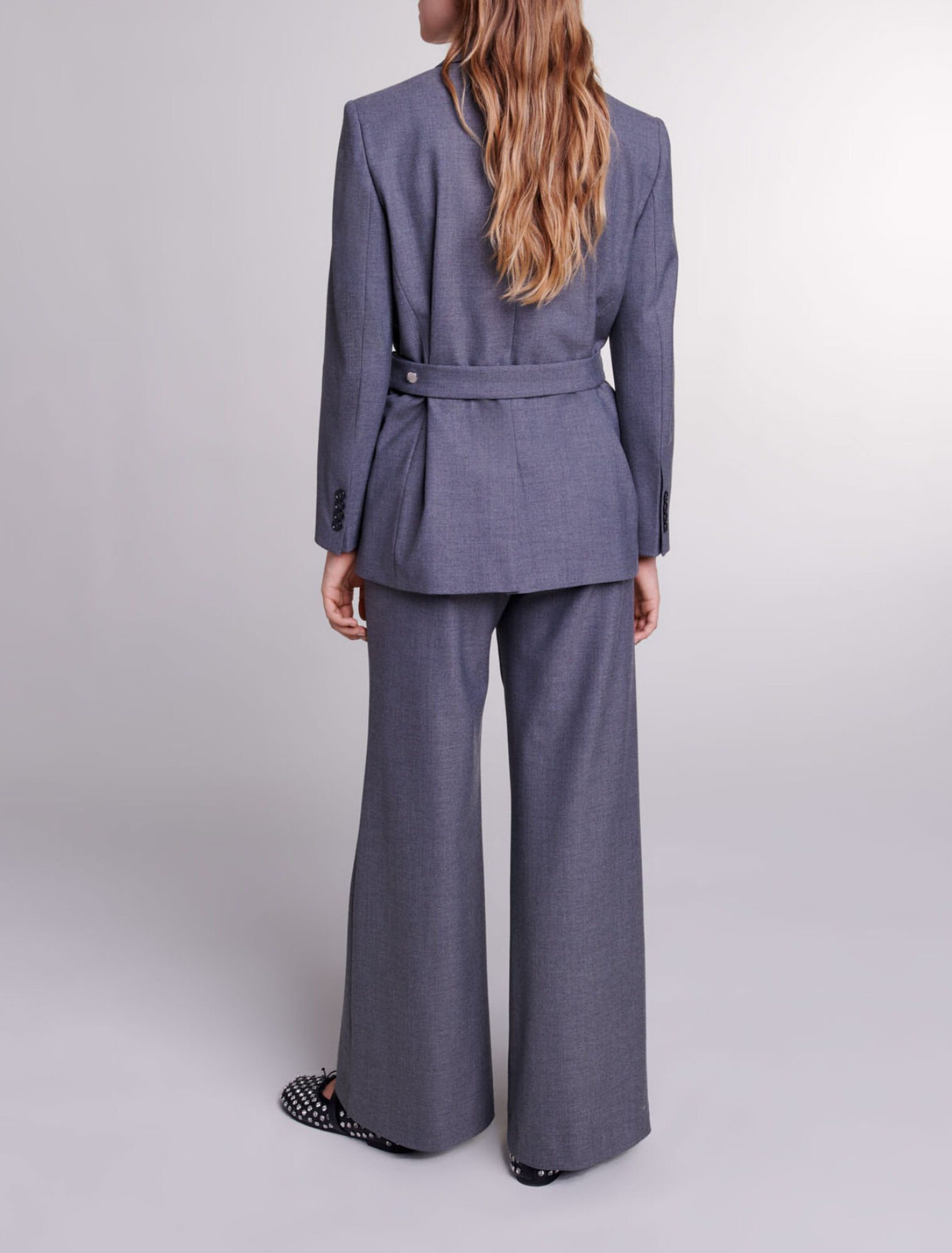 Chaqueta de traje con cinturón