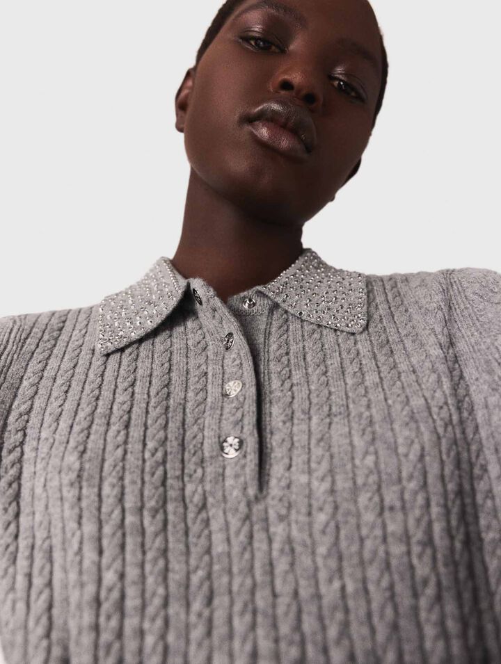 Polo de lana con cuello con strass
