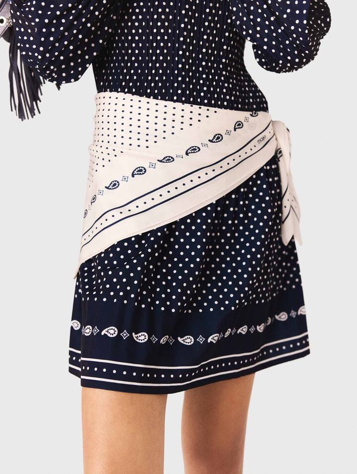 Pa&ntilde;uelo estampado de seda 90x90