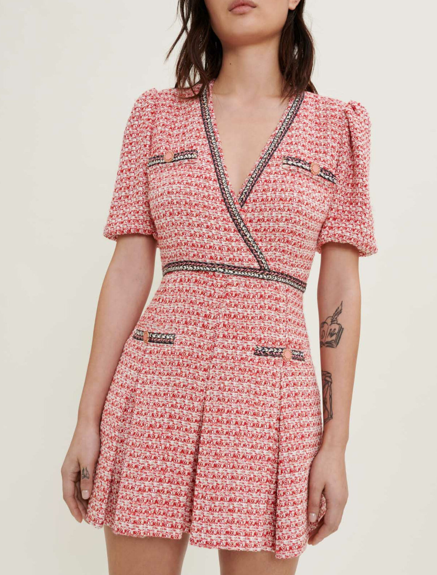 Vestido de tweed con galones étnicos