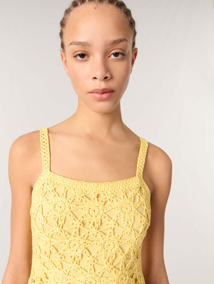 Vestido corto de tirantes de croché