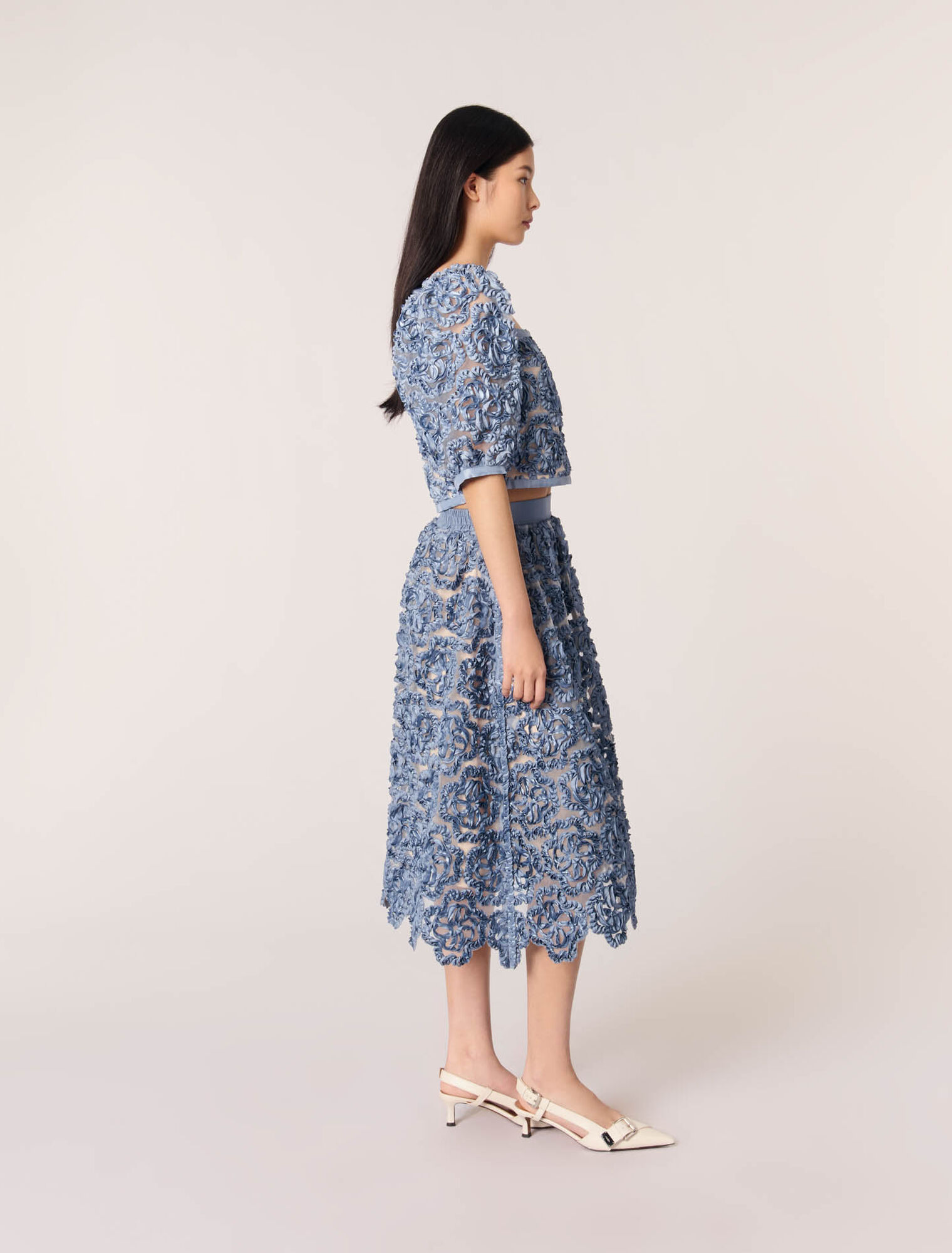 Falda larga de organza con motivo floral