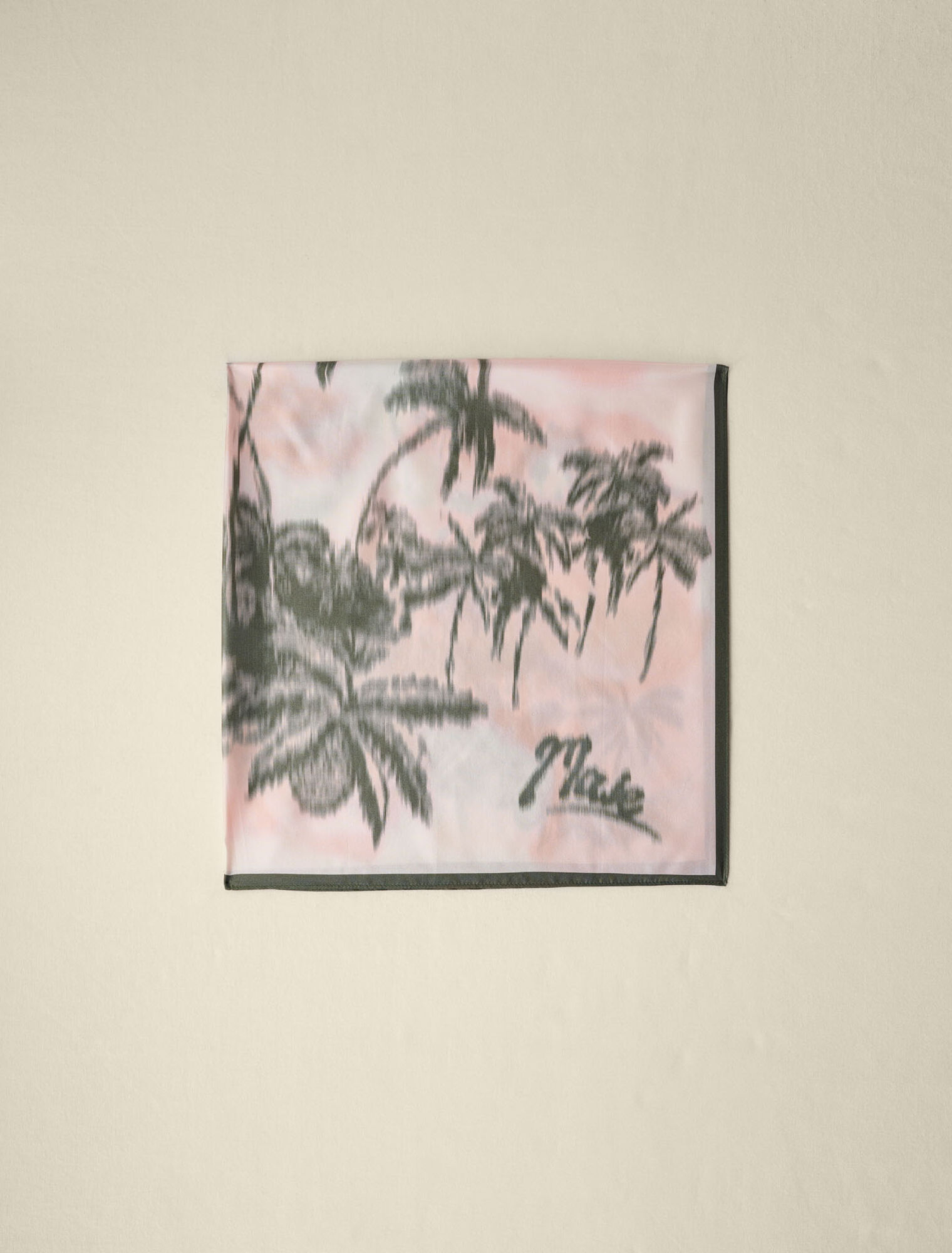 Bufanda con estampado de palmeras
