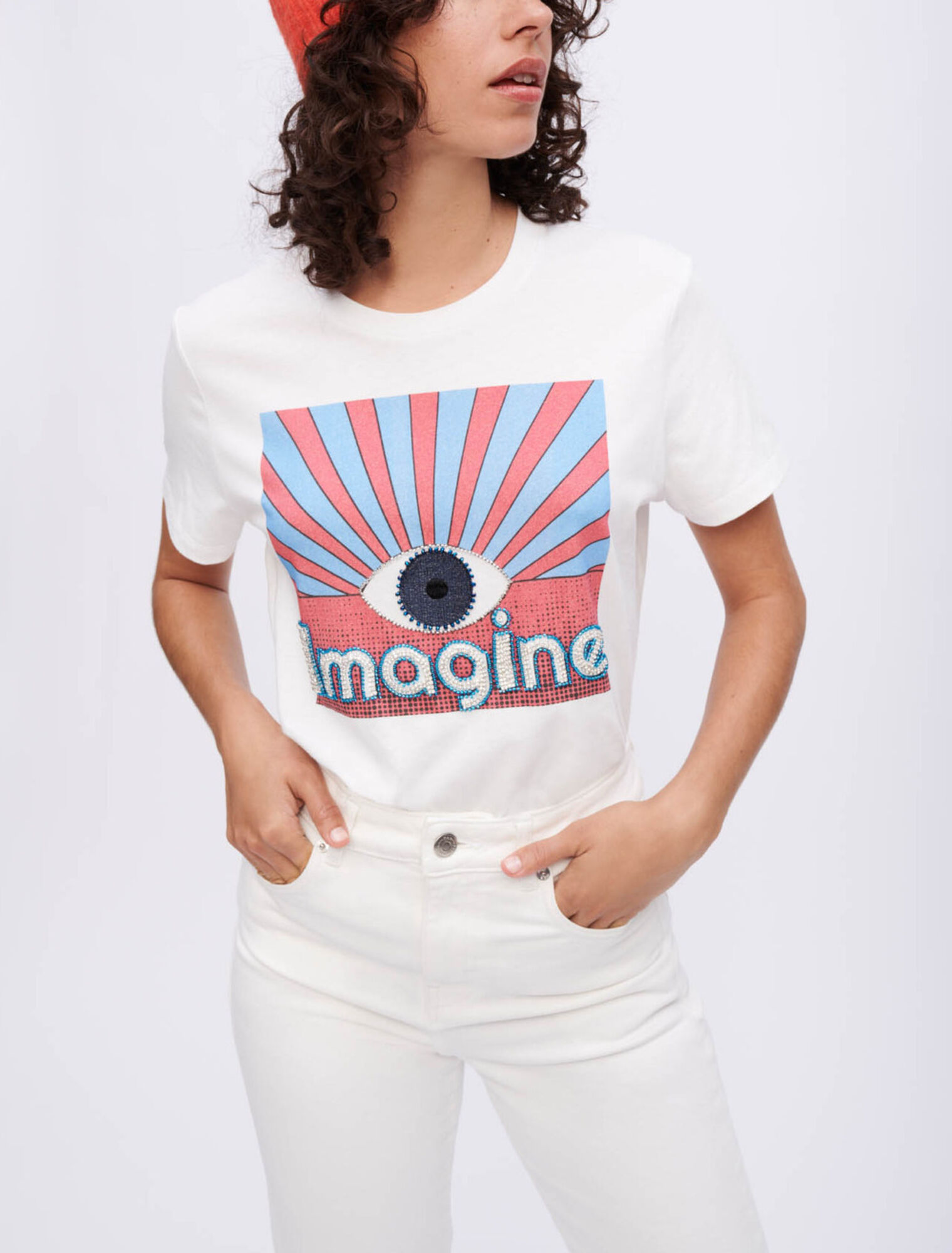 Camiseta serigrafiada con pedrería