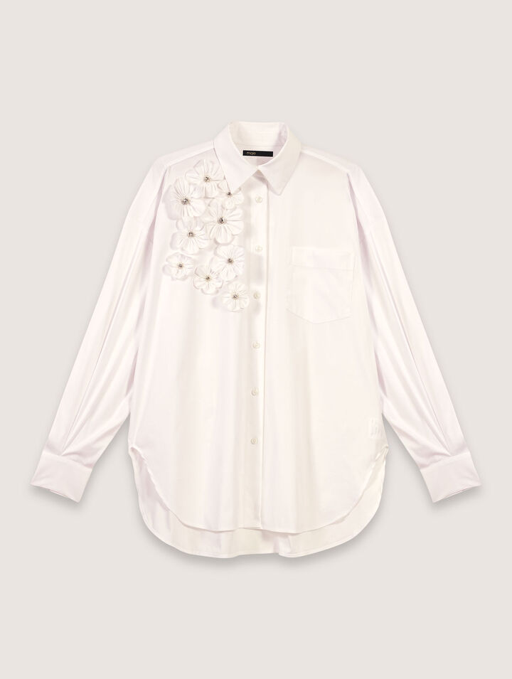Camisa larga con flores bordadas