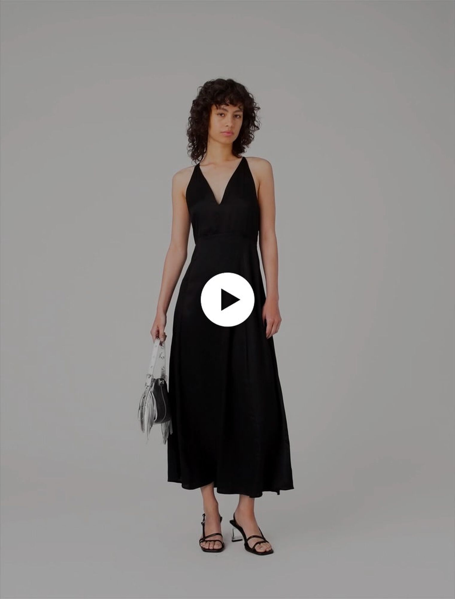 Vestido largo con espalda trenzada