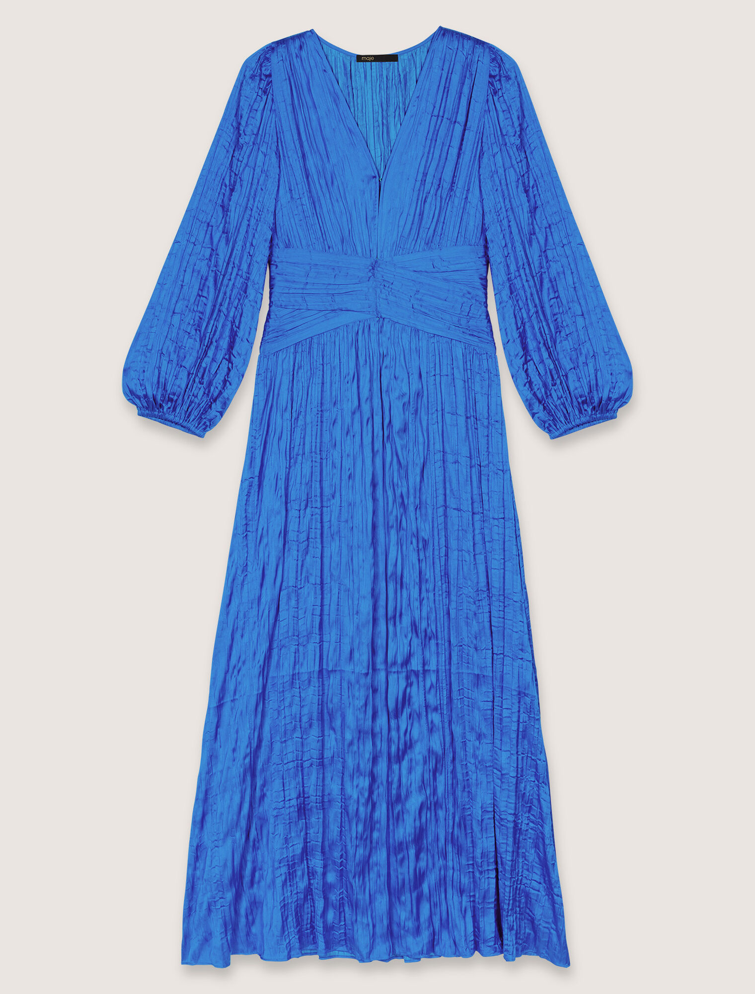 Vestido largo satinado y plisado