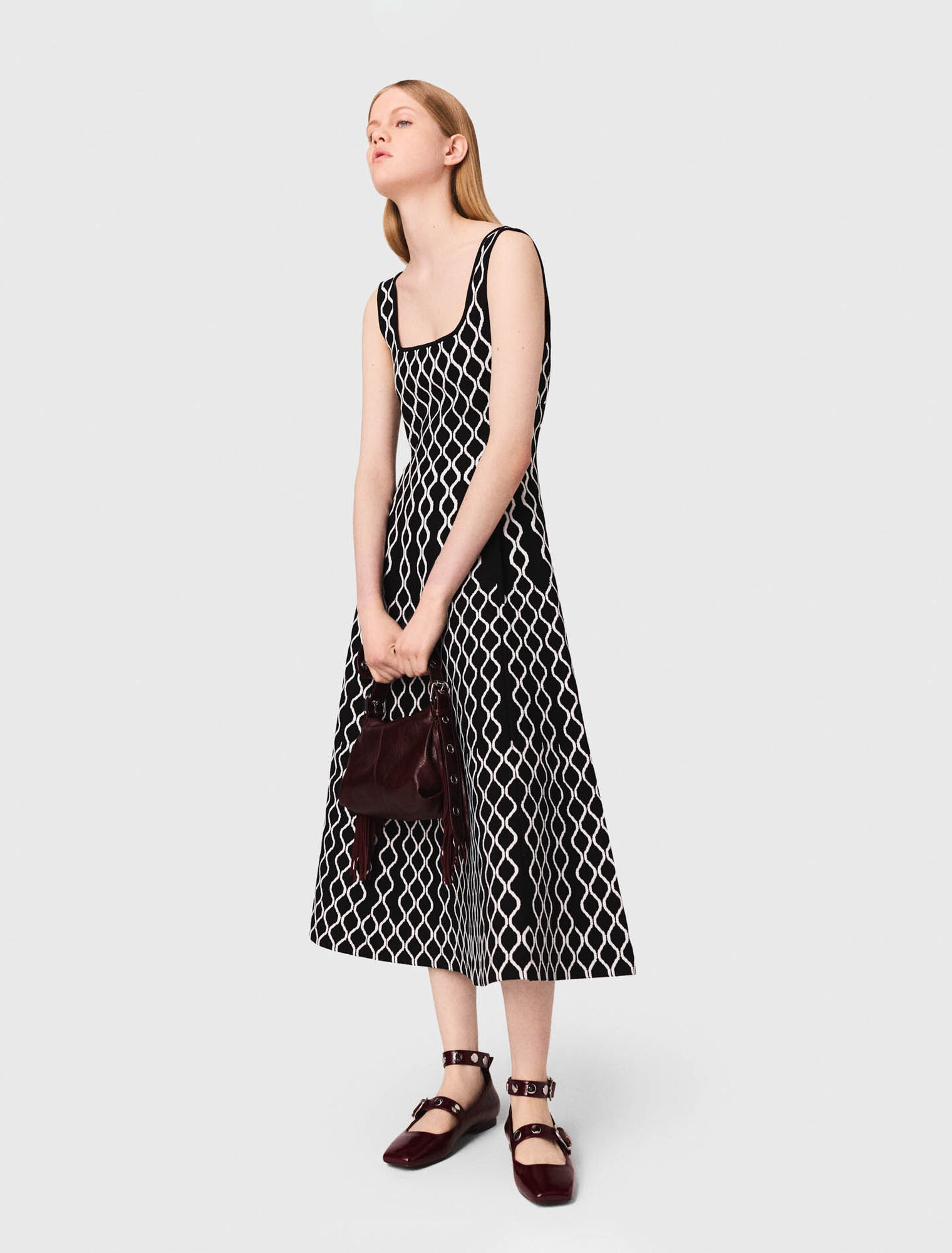 Vestido midi de punto jacquard