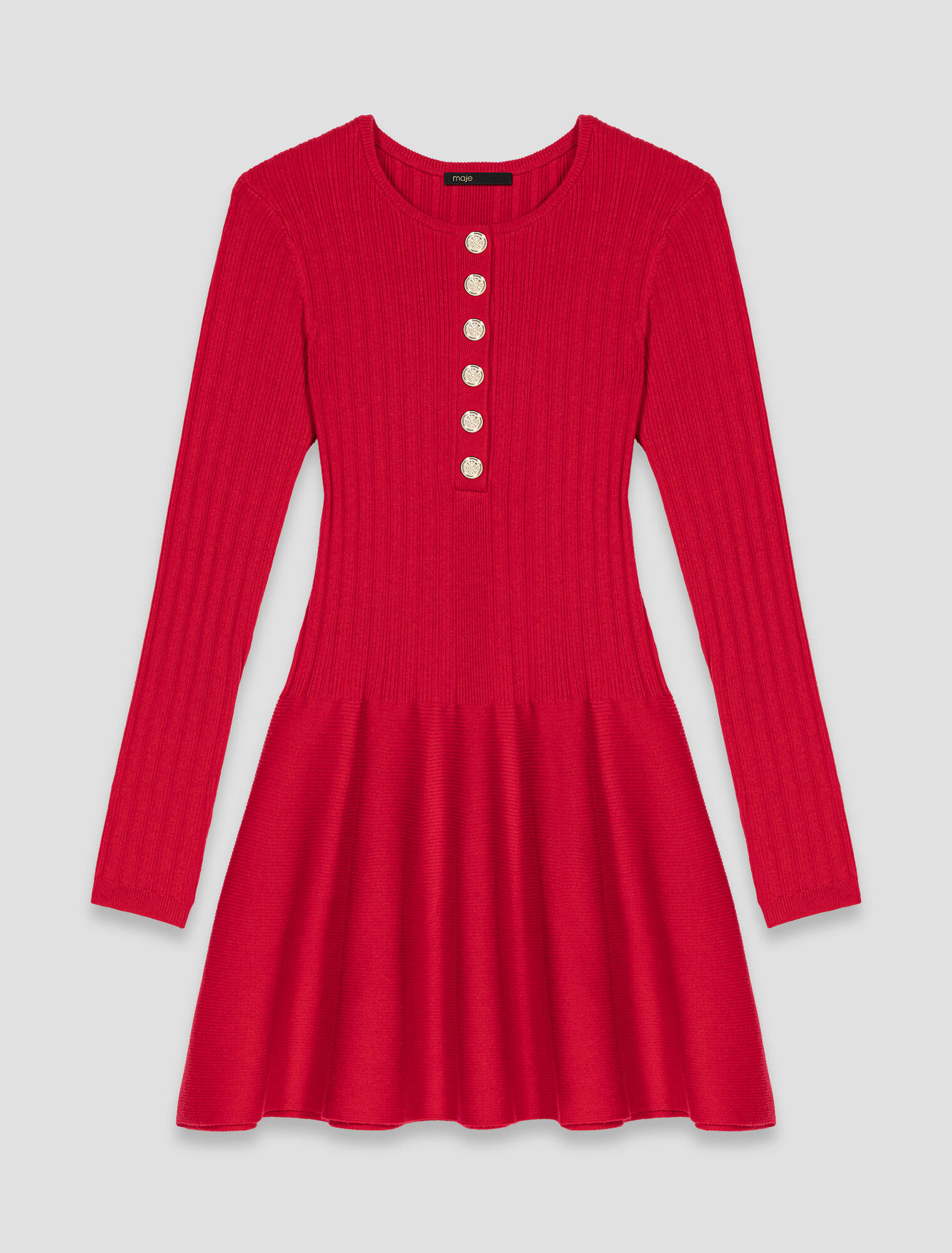 Vestido de punto con falda evasé