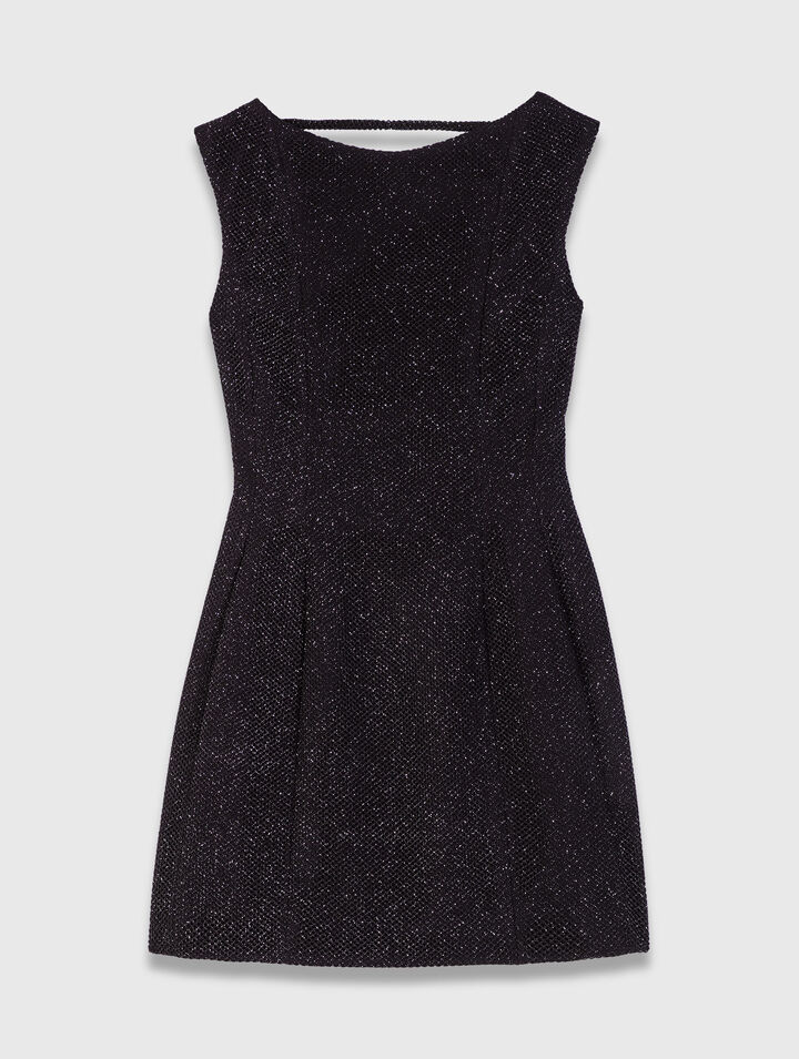 Vestido corto acampanado con strass