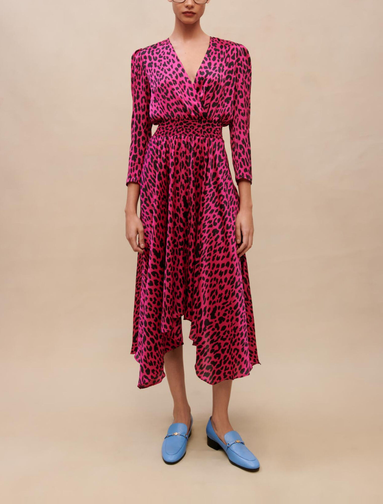 Vestido asimétrico estampado leopardo