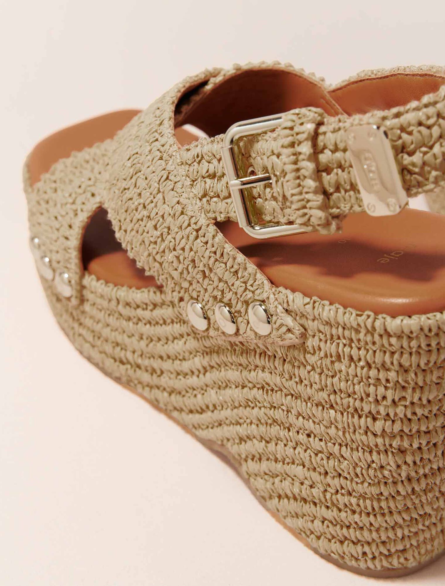 Sandalias de cuña efecto rafia