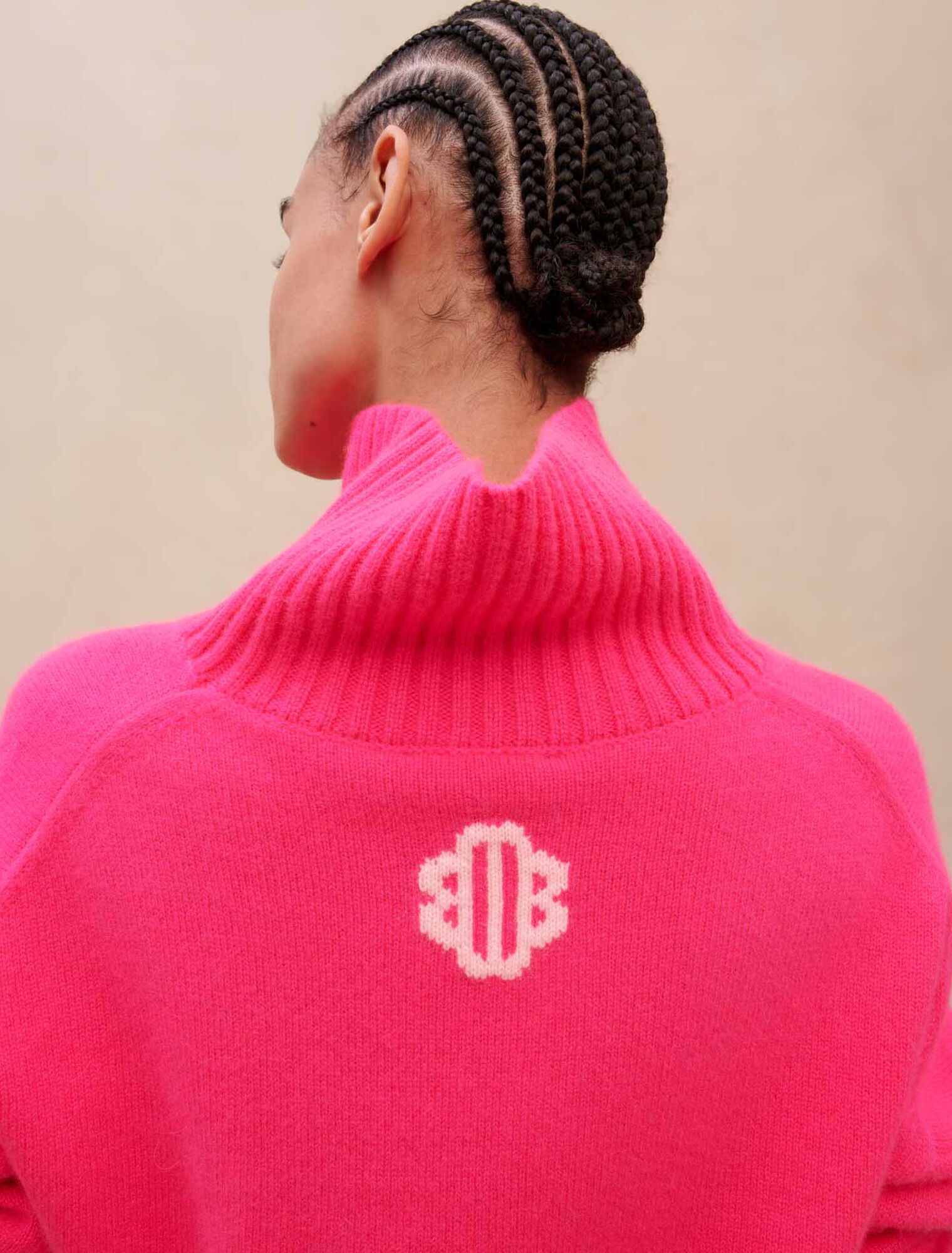 Jersey de cachemira con cuello alto