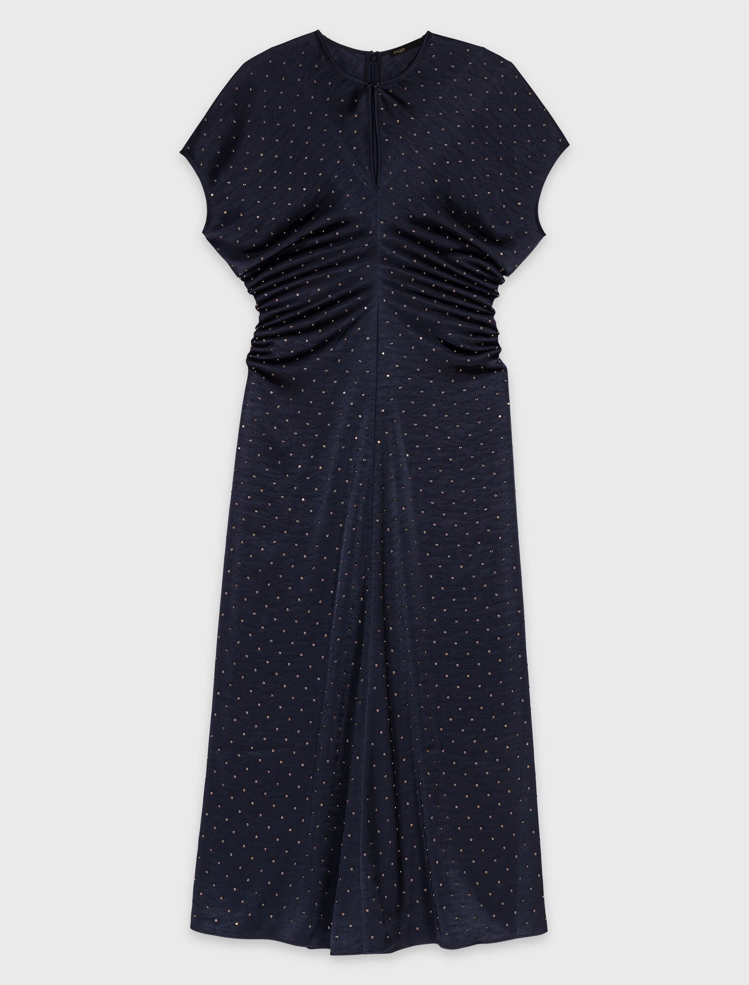 Vestido maxi de satén y tachuelas