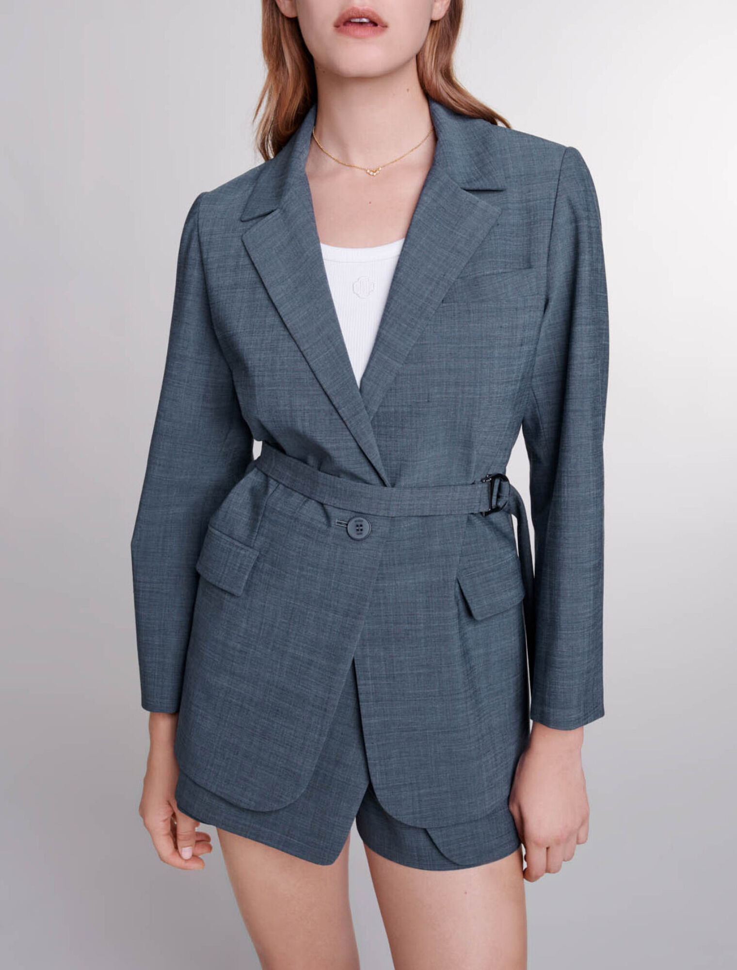 Chaqueta de traje con cinturón