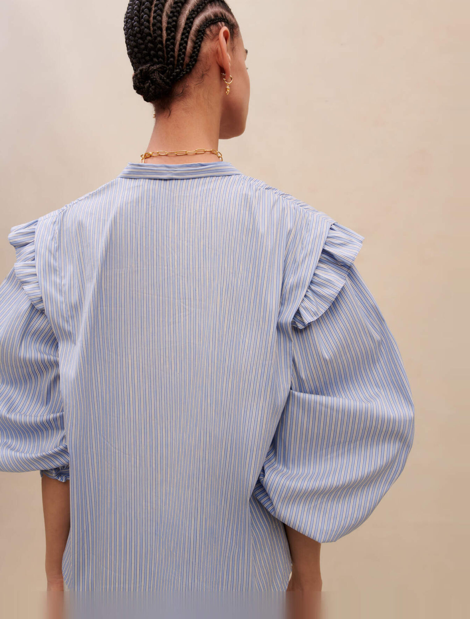 Blusa azul de rayas
