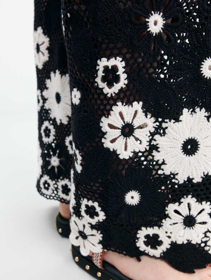 Pantalón de ganchillo floral