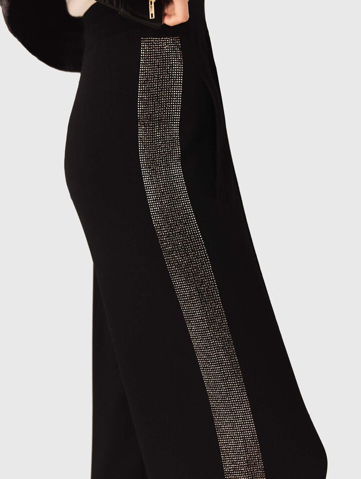 Pantalón con banda de strass