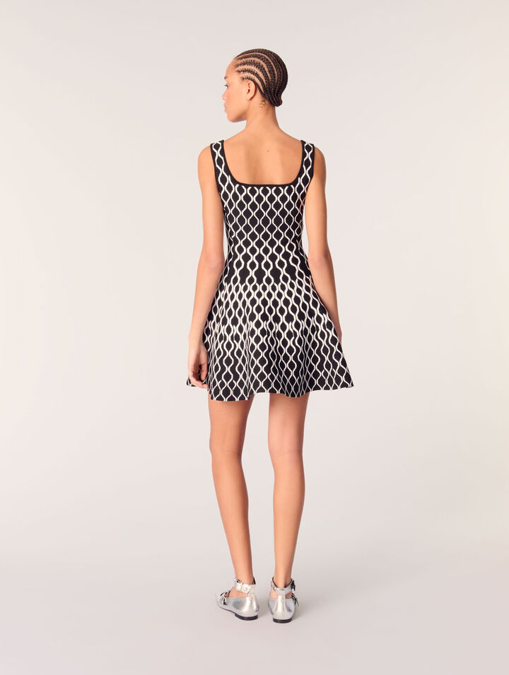 Vestido corto de punto con motivo