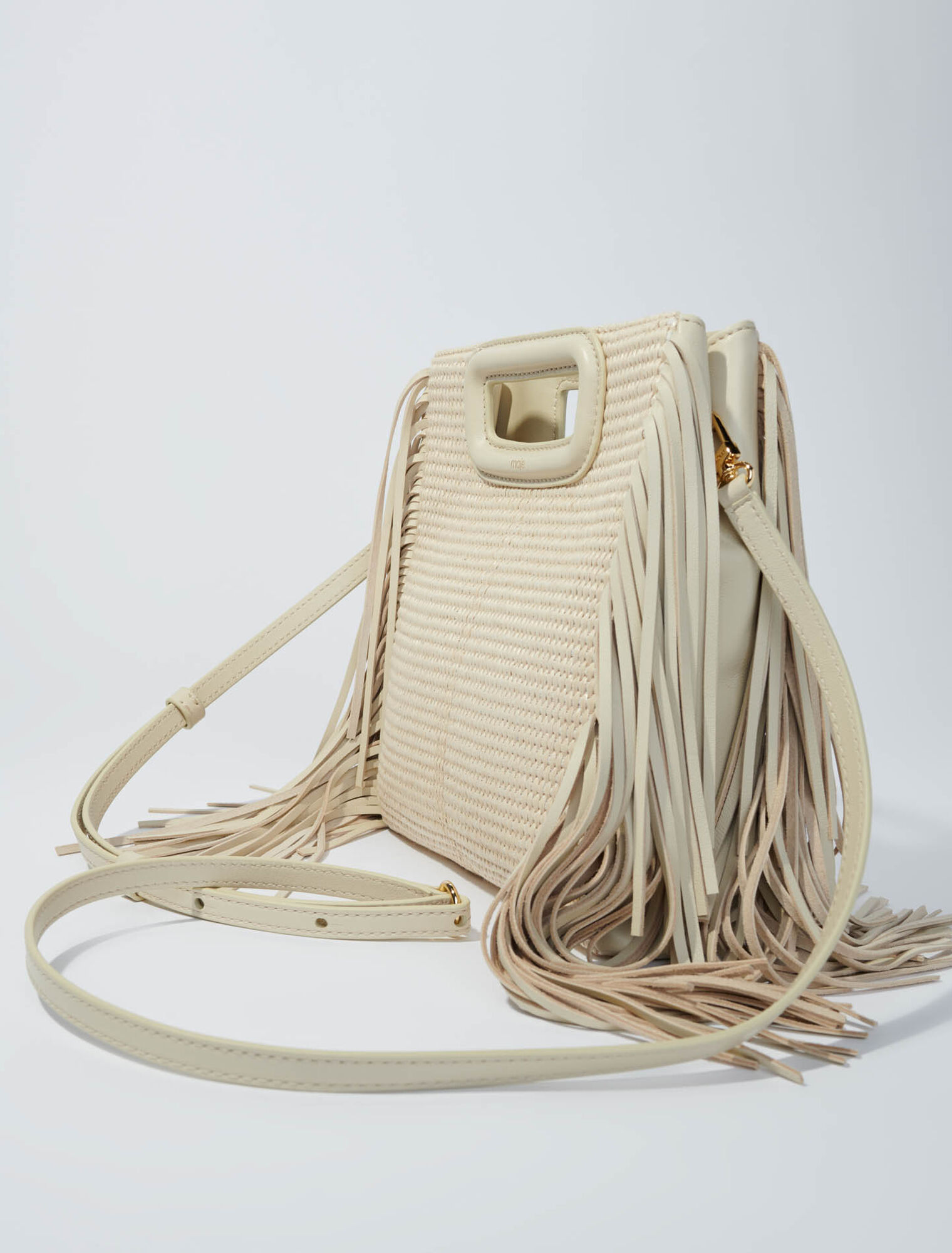 Bolso M de tela y rafia