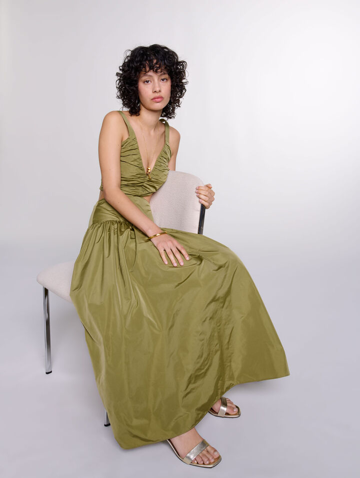 Vestido de tafetán calado