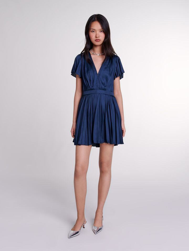 Vestido corto plisado 