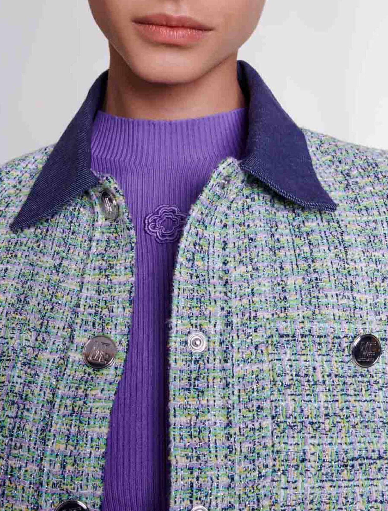 Chaqueta corta de tweed contrastada