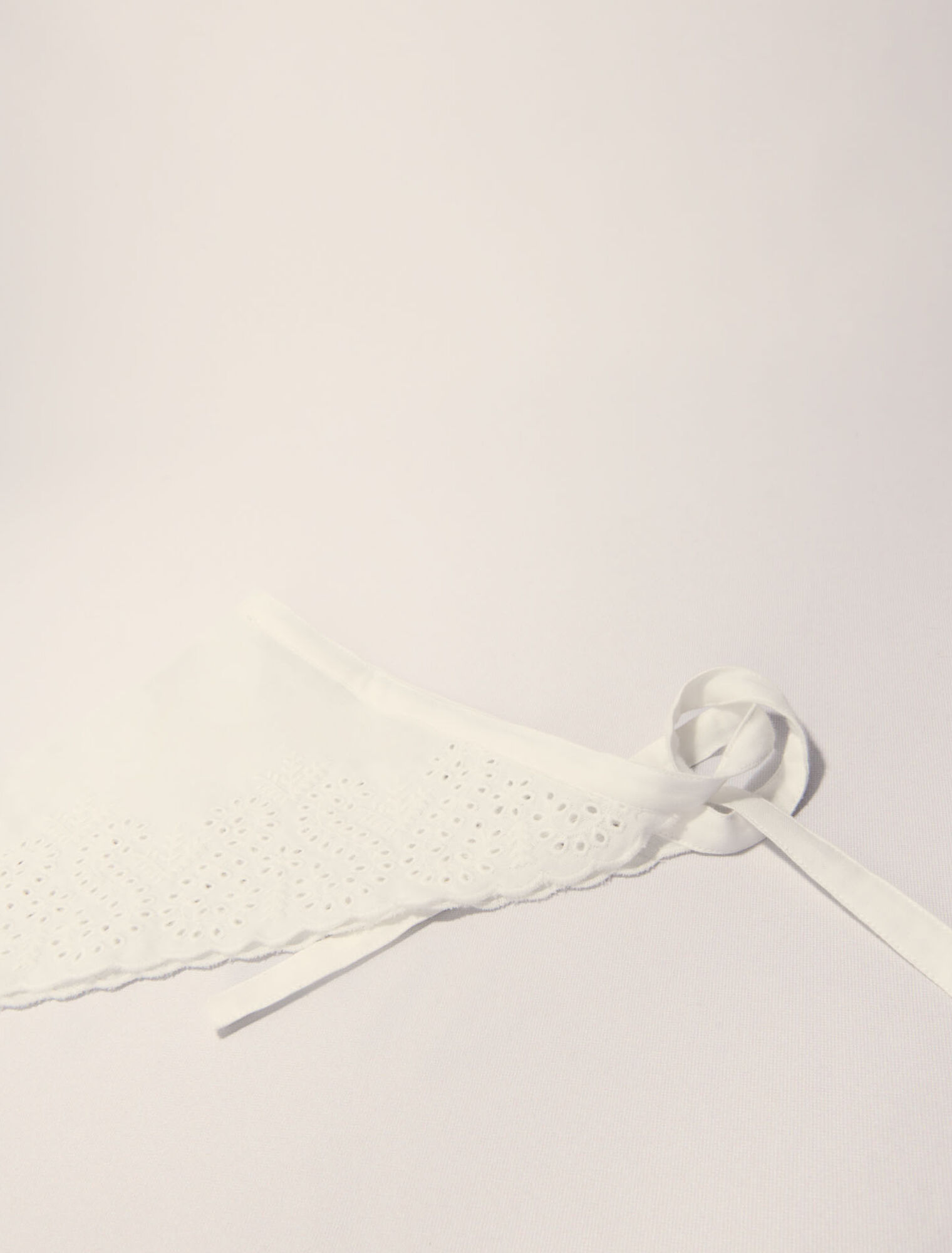 Pañuelo triangular para anudar
