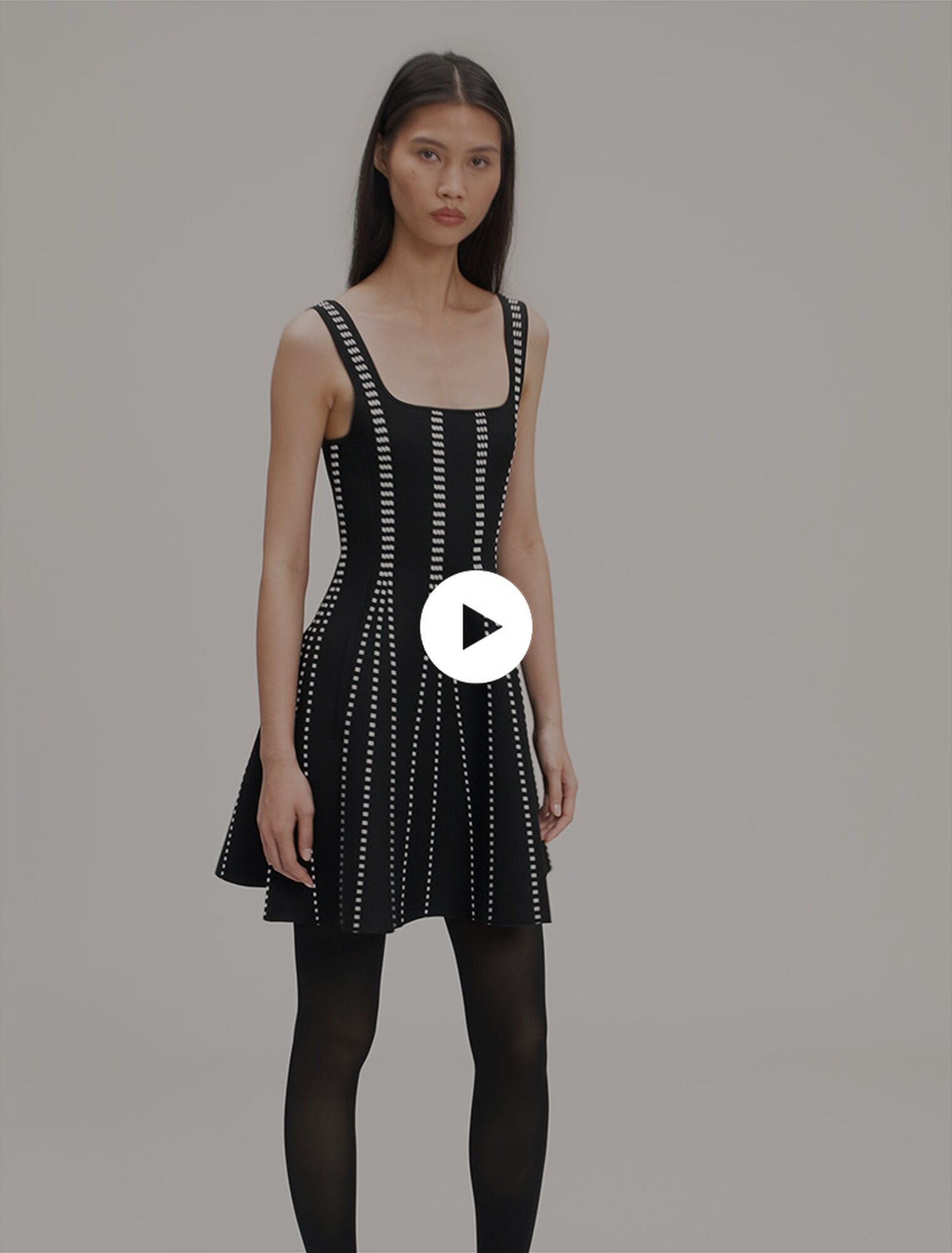 Vestido corto de punto jacquard