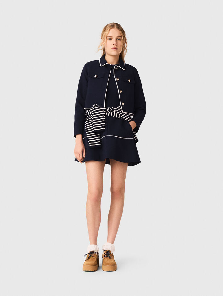 Chaqueta corta con ribete contraste