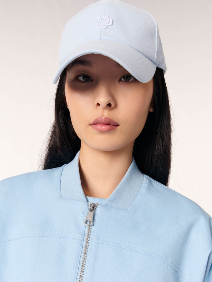 Cazadora bomber corta de denim