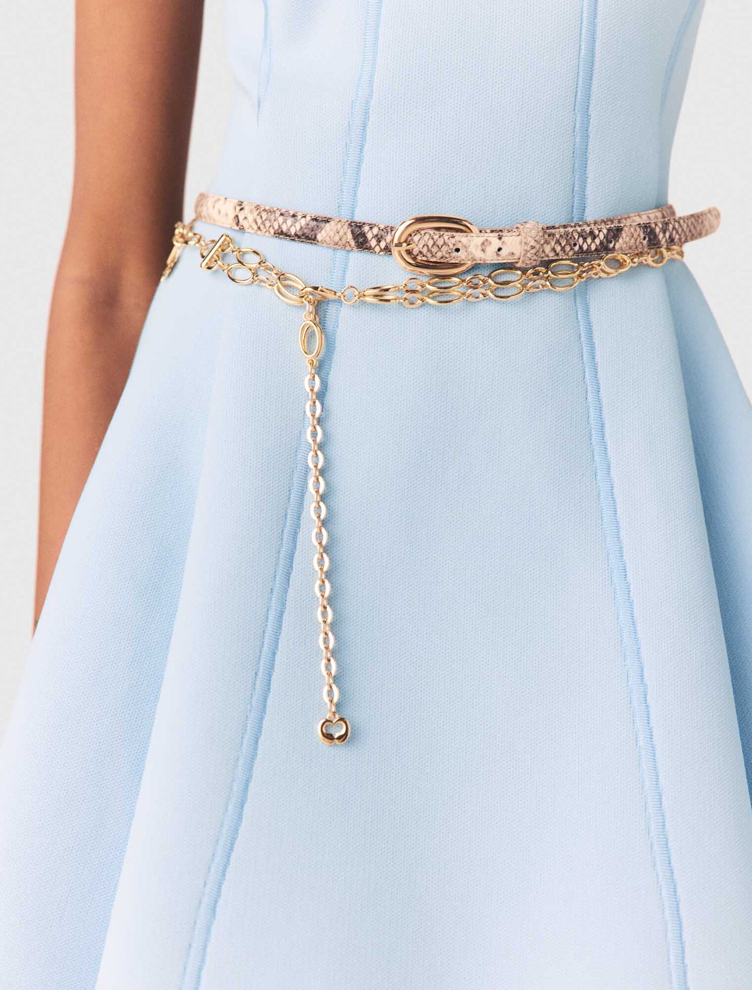 Cintur&oacute;n fino de piel efecto pit&oacute;n