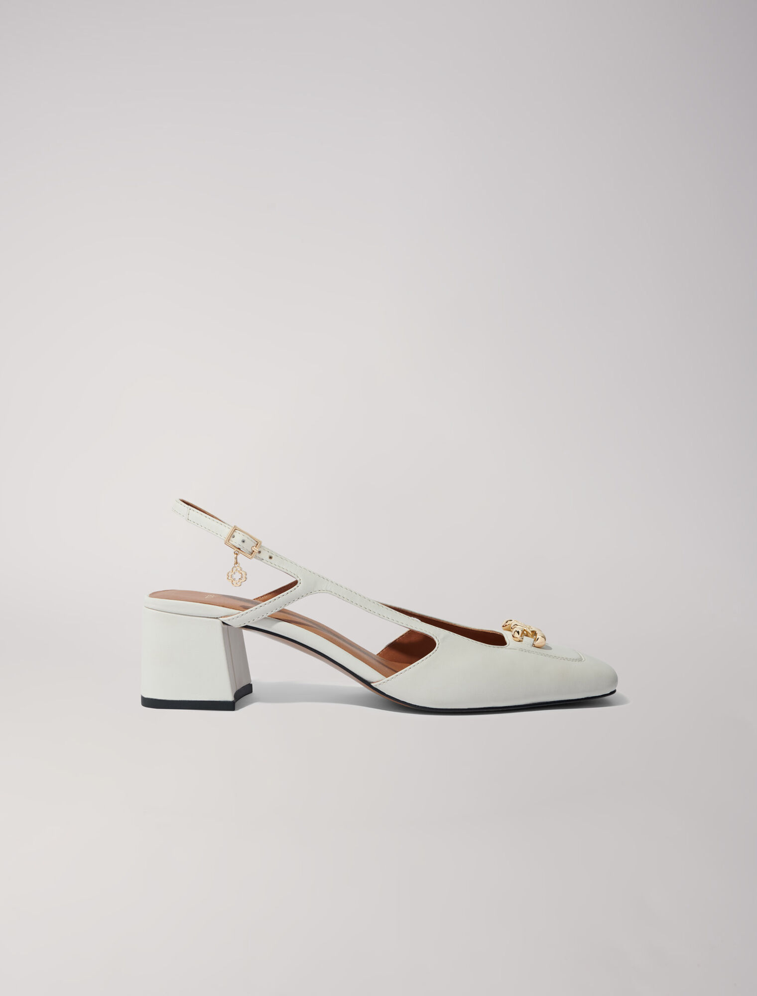 Zapatos de tacón cuadrados de piel