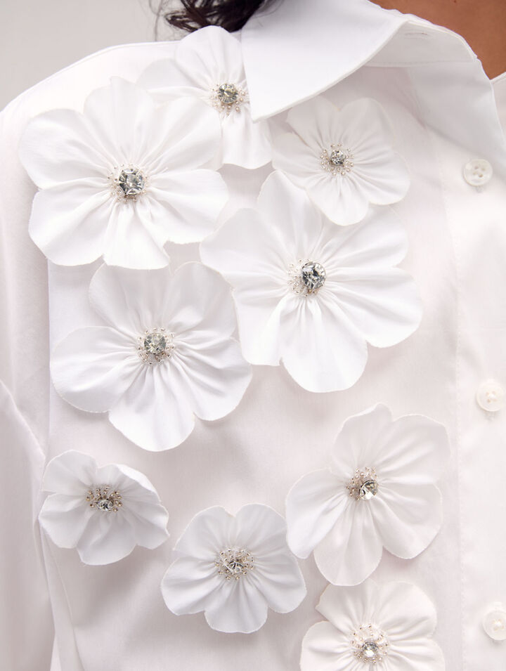 Camisa larga con flores bordadas