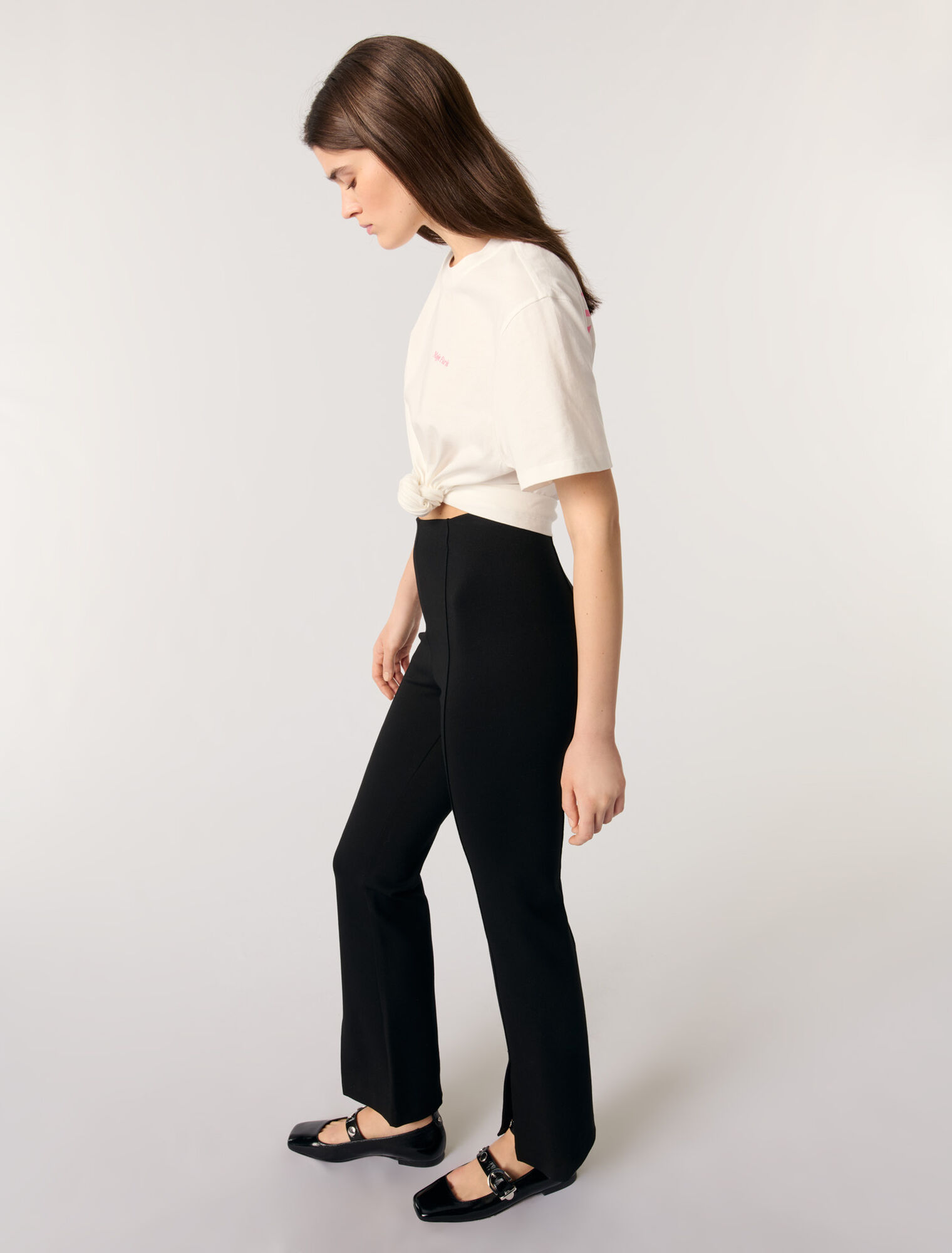 Pantalones con abertura