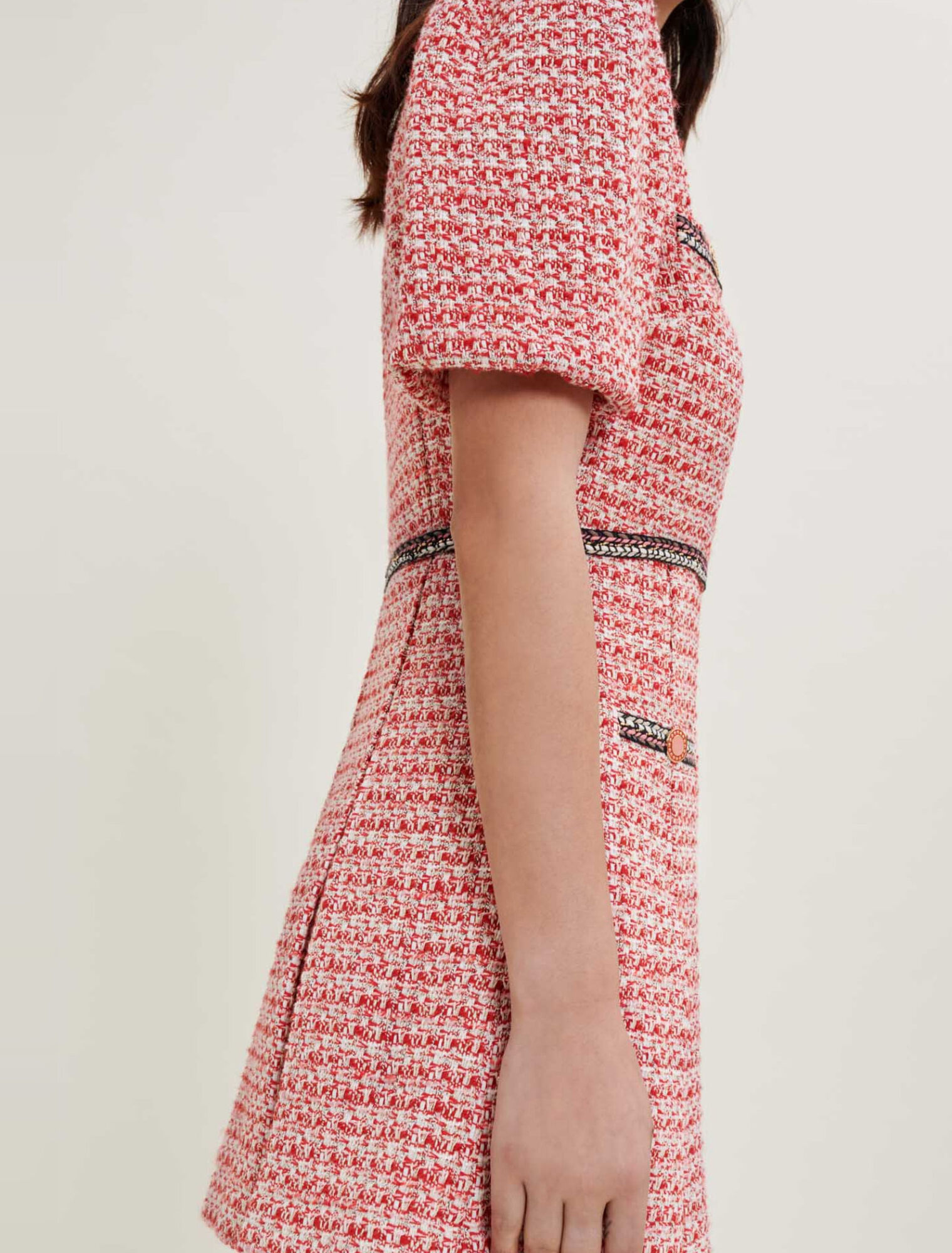 Vestido de tweed con galones étnicos
