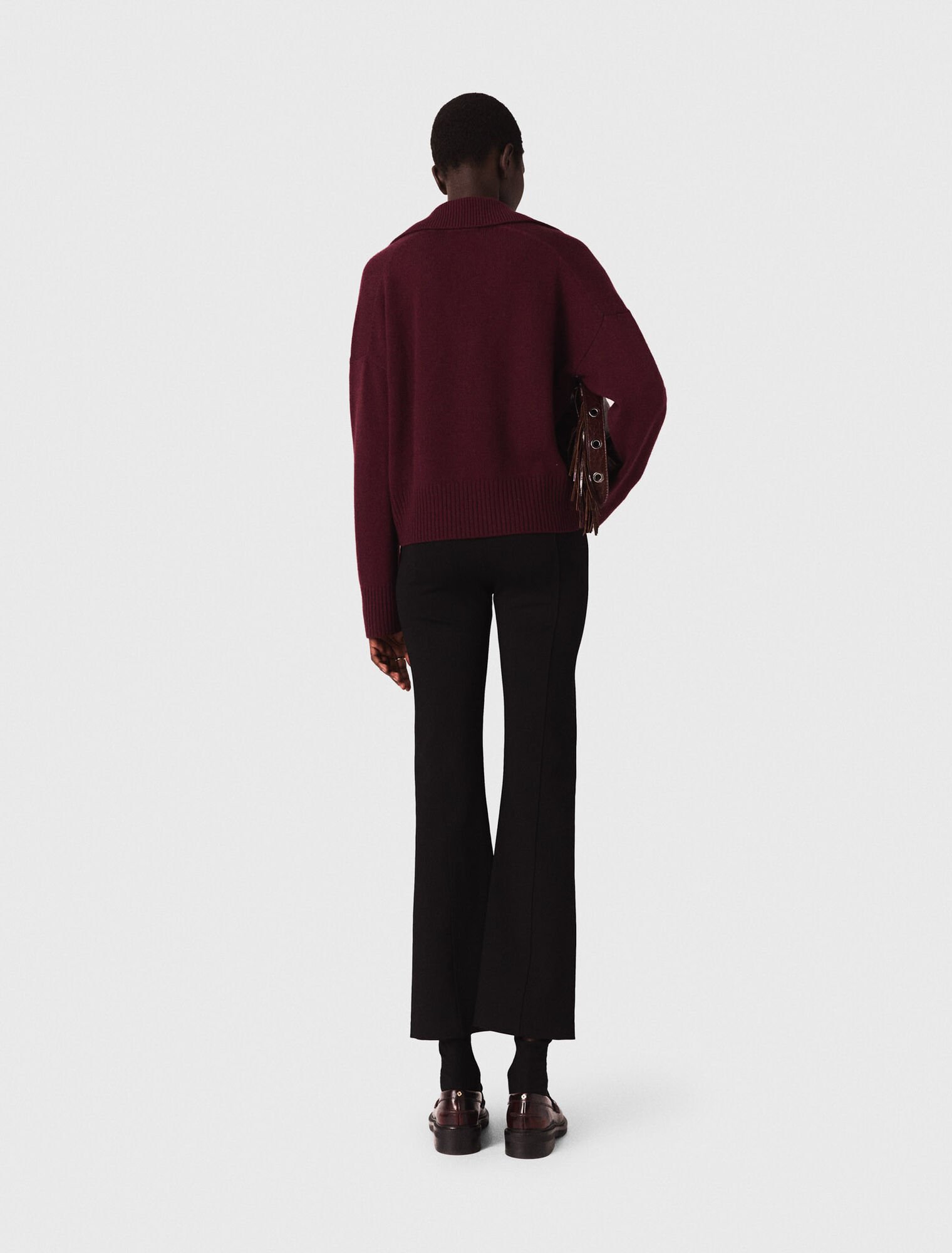 Pantalones con abertura
