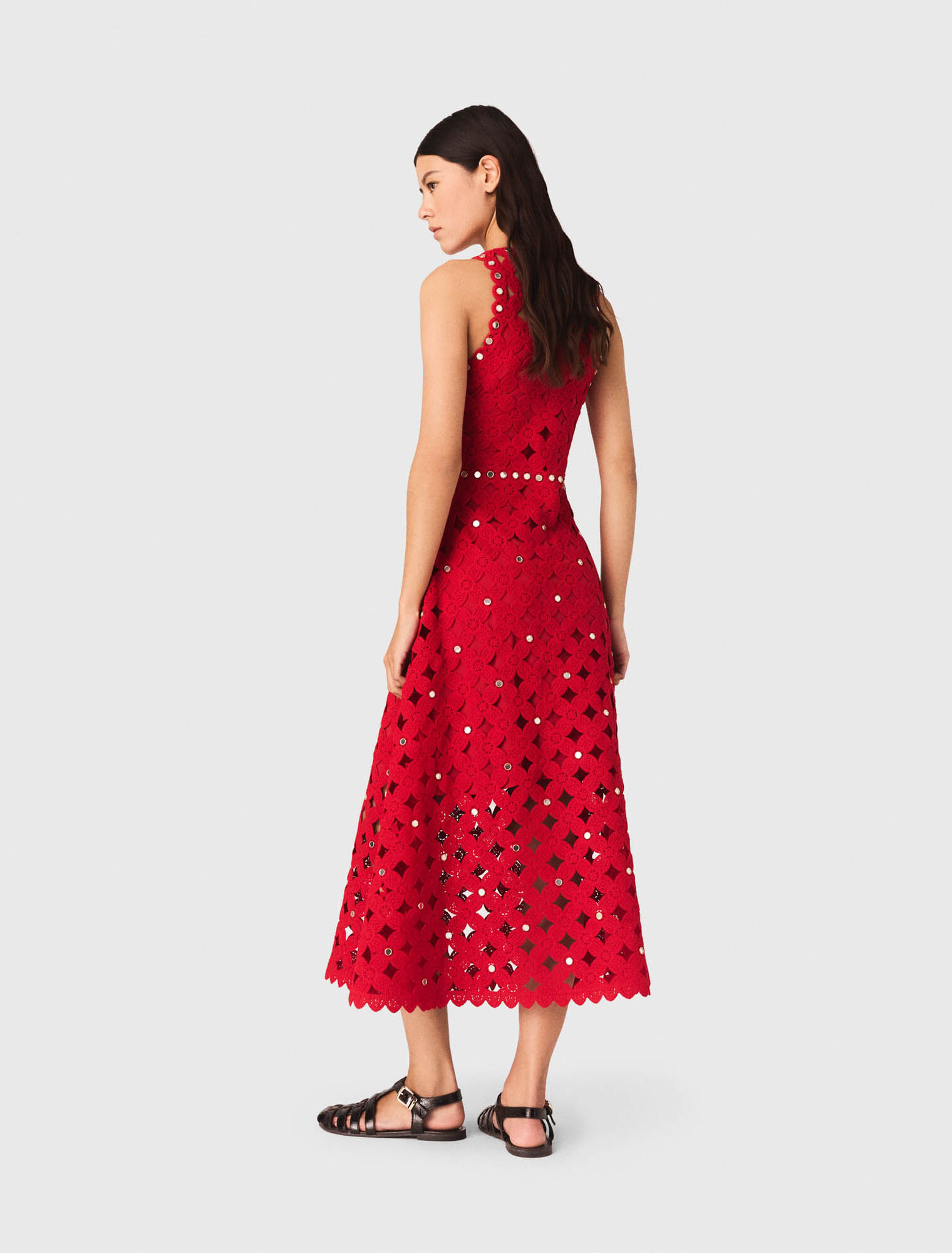 Vestido de ganchillo con espejos